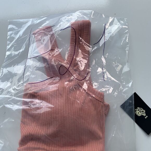 NWT Darc Sport Womens Limited “HER STRENGTH WELLNESS BRA” Cloud Pink Size L - Picture 10 of 10